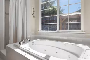 6081 Malcom Ln, Penngrove, CA 94951 - Photo 26