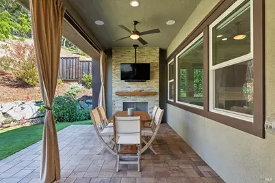 1162 Pennyroyal Street, Napa, CA 94559 - Photo 30