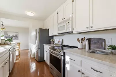 510 Kent Street, Petaluma, CA 94952 - Photo 16