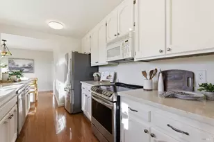 510 Kent St, Petaluma, CA 94952 - Photo 16