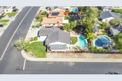 317 N Alamo Drive, Vacaville, CA 95688 - Photo 32