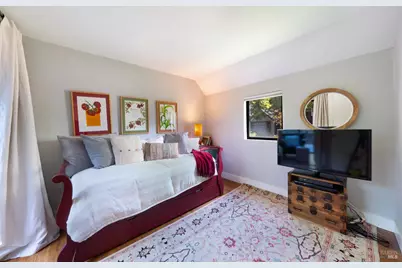 1430 Wallis Court, Saint Helena, CA 94574 - Photo 14