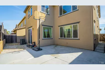 2350 Sheldon Drive, Fairfield, CA 94533 - Photo 36