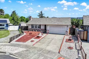772 Lathrop St, Napa, CA 94558 - Photo 2
