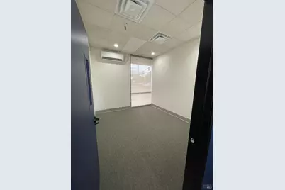 201 E Monte Vista Avenue, Vacaville, CA 95688 - Photo 10