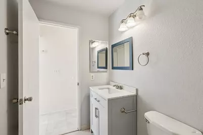 1553 Holly Avenue, Rohnert Park, CA 94928 - Photo 12