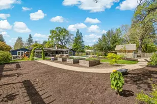 1038 Lorraine Dr, Napa, CA 94558 - Photo 72