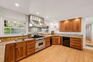 1038 Lorraine Dr, Napa, CA 94558 - Photo 20