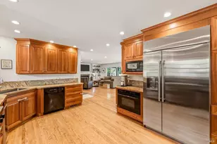 1038 Lorraine Dr, Napa, CA 94558 - Photo 18