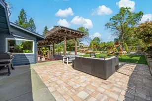 1038 Lorraine Dr, Napa, CA 94558 - Photo 56