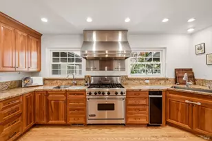 1038 Lorraine Dr, Napa, CA 94558 - Photo 16