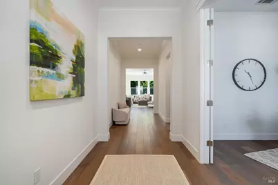 215 Pheasant Court, Napa, CA 94558 - Photo 4