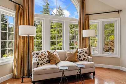 172 Pacheco Avenue, Novato, CA 94947 - Photo 4