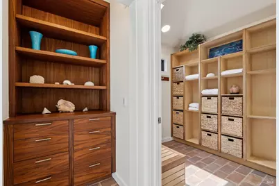 172 Pacheco Avenue, Novato, CA 94947 - Photo 58