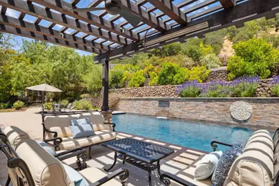 172 Pacheco Avenue, Novato, CA 94947 - Photo 6