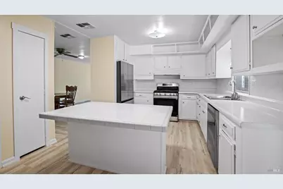 19 Newell Circle, Napa, CA 94558 - Photo 22