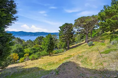 107 Mt Tiburon Road, Tiburon, CA 94920 - Photo 18