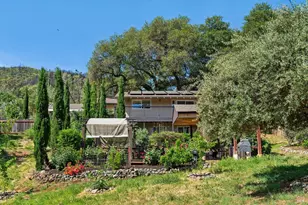8353 W Dry Creek Rd, Healdsburg, CA 95448 - Photo 44