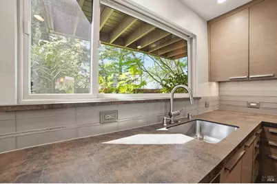 1325 Crofton Court, Healdsburg, CA 95448 - Photo 8