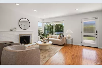 17 Strawberry Circle, Mill Valley, CA 94941 - Photo 8