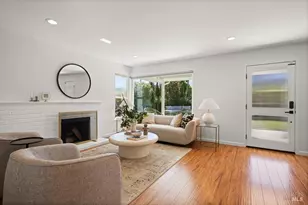 17 Strawberry Cir, Mill Valley, CA 94941 - Photo 8