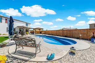 1685 Blossom Way, Dixon, CA 95620 - Photo 50