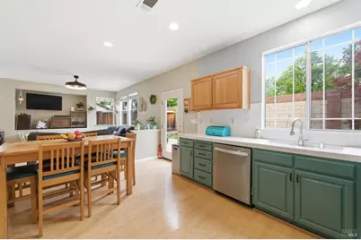 110 Chimney Rock Drive, Vacaville, CA 95687 - Photo 18