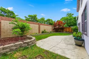 110 Chimney Rock Dr, Vacaville, CA 95687 - Photo 38