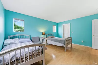 110 Chimney Rock Drive, Vacaville, CA 95687 - Photo 34