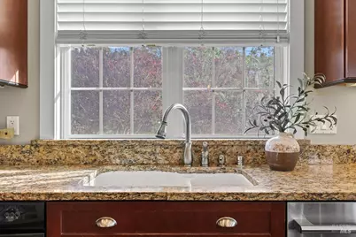 134 Moonlight Drive, Healdsburg, CA 95448 - Photo 18