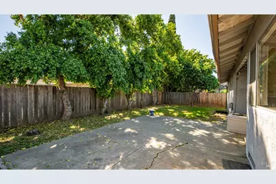 289 Belford Place, Vacaville, CA 95687 - Photo 32