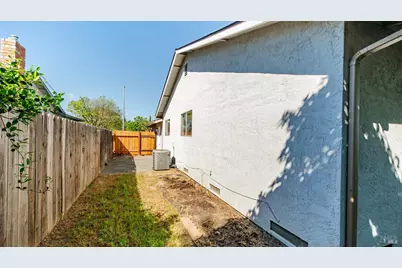 289 Belford Place, Vacaville, CA 95687 - Photo 38