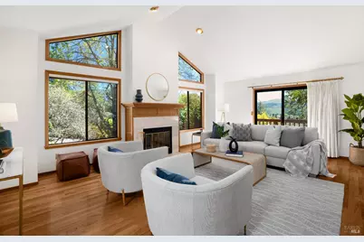 1835 San Ramon Way, Santa Rosa, CA 95409 - Photo 2