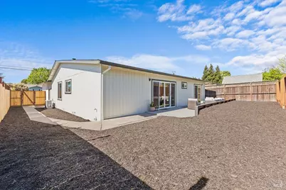 1622 Weaverly Drive, Petaluma, CA 94954 - Photo 32