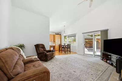 164 Fulton Place, Windsor, CA 95492 - Photo 8