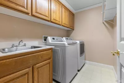 3229 Seminole Circle, Fairfield, CA 94534 - Photo 34