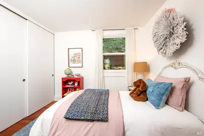 251 W End Avenue, San Rafael, CA 94901 - Photo 14