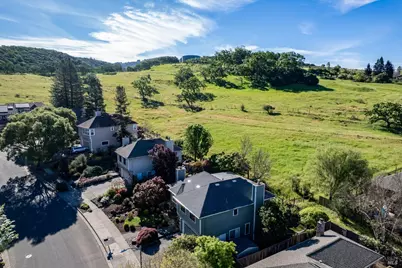 4808 Foxglove Court, Santa Rosa, CA 95405 - Photo 6