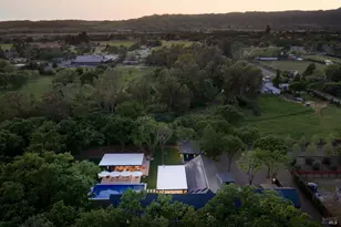 195 Fisher Ln, Sonoma, CA 95476 - Photo 10