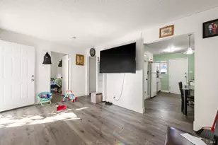 2549 Corby Ave, Santa Rosa, CA 95407 - Photo 2