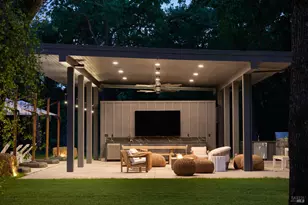 247 Fisher Ln, Sonoma, CA 95476 - Photo 40