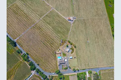 590 Pleasant Avenue, Santa Rosa, CA 95403 - Photo 58