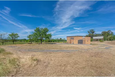 590 Pleasant Avenue, Santa Rosa, CA 95403 - Photo 42