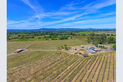 590 Pleasant Avenue, Santa Rosa, CA 95403 - Photo 76