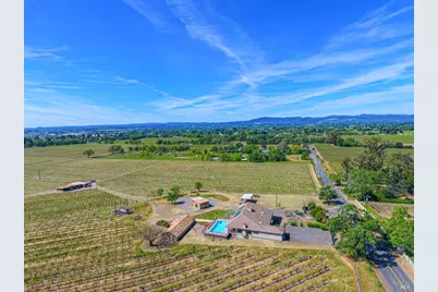 590 Pleasant Avenue, Santa Rosa, CA 95403 - Photo 52