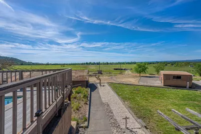 590 Pleasant Avenue, Santa Rosa, CA 95403 - Photo 26