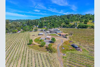 590 Pleasant Avenue, Santa Rosa, CA 95403 - Photo 70
