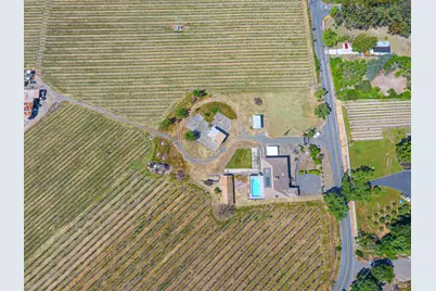 590 Pleasant Avenue, Santa Rosa, CA 95403 - Photo 80