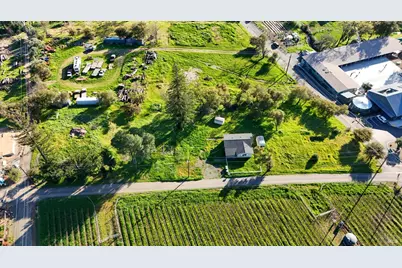 699 Mund Road, Saint Helena, CA 94574 - Photo 18