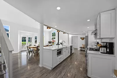 16530 Laughlin Road, Guerneville, CA 95446 - Photo 14